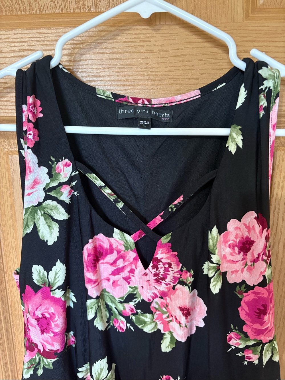 Kohl’s Three Pink Hearts Black Floral Sleeveless Dress with Pink Roses